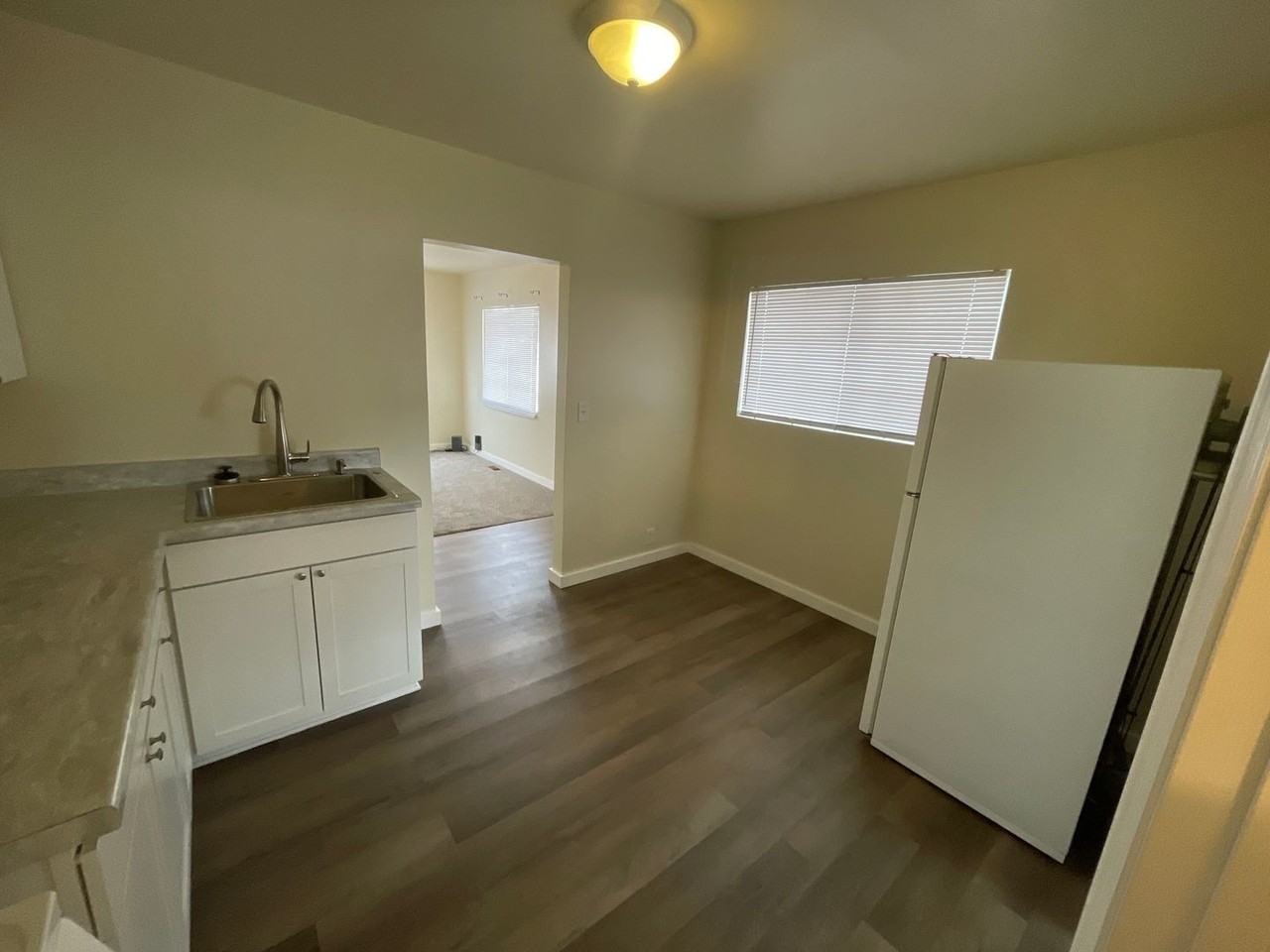 251 W 100 N - Photo 5 of 7