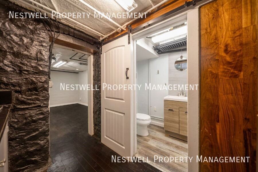 1001 E South Temple #6 - Photo 6 of 18