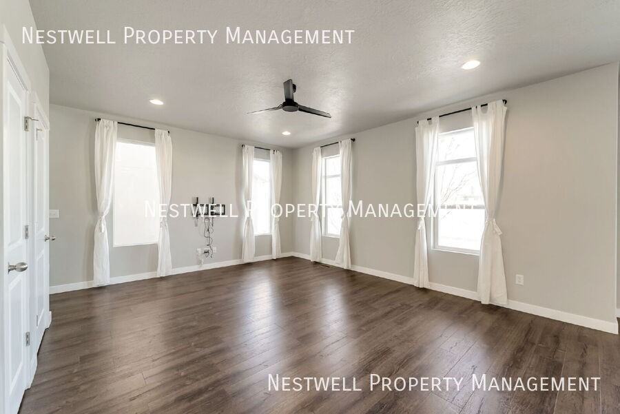 1633 N Apache Rd - Photo 7 of 30