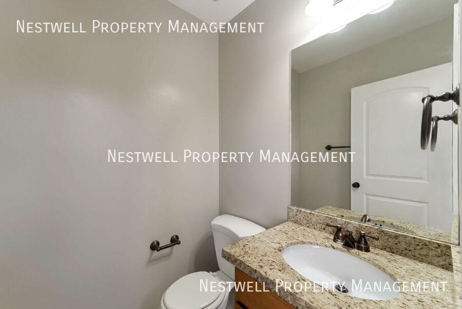 581 E 1590 S - Photo 5 of 19