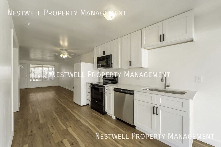 7375 S Highland Dr - Photo 3 of 20