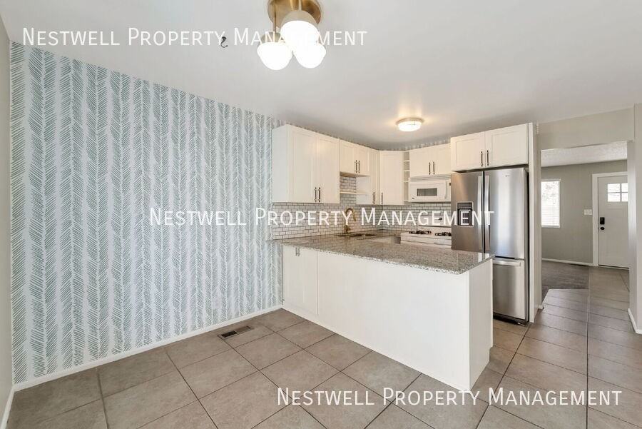 2719 S Downs Way - Photo 2 of 20