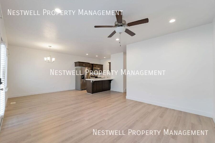 7235 N Red Clover Way - Photo 3 of 29