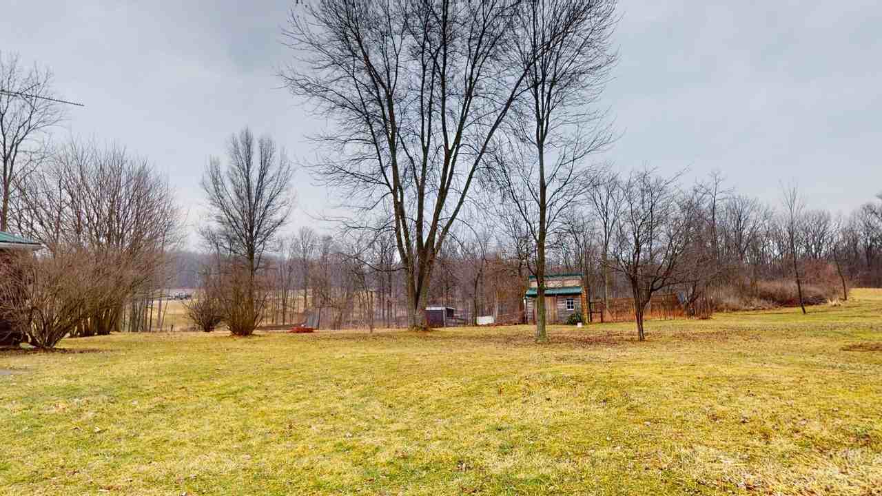 5228 Greenwich East Town Line Rd S - Photo 4 of 19