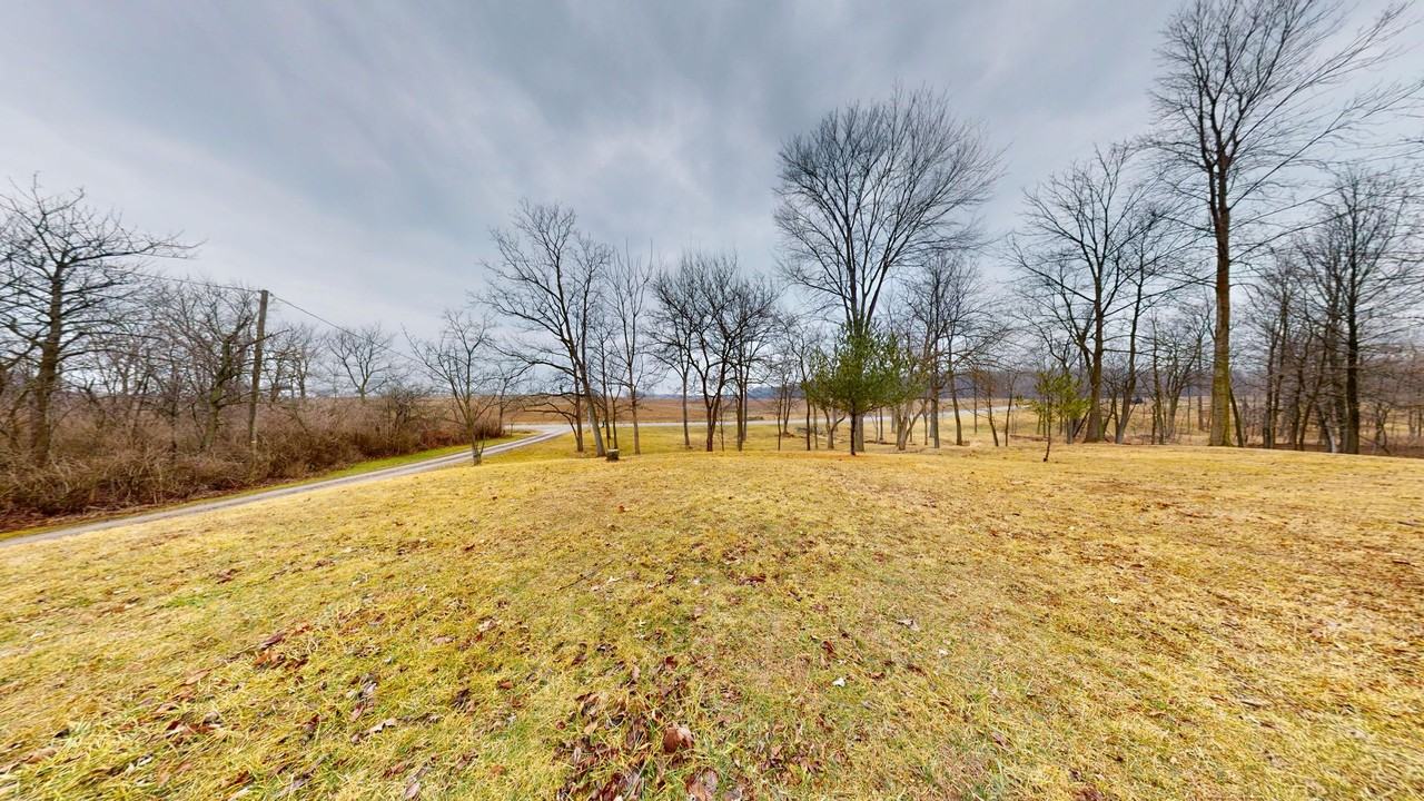 5228 Greenwich East Town Line Rd S - Photo 5 of 19