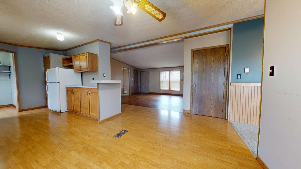 5228 Greenwich East Town Line Rd S - Photo 7 of 19