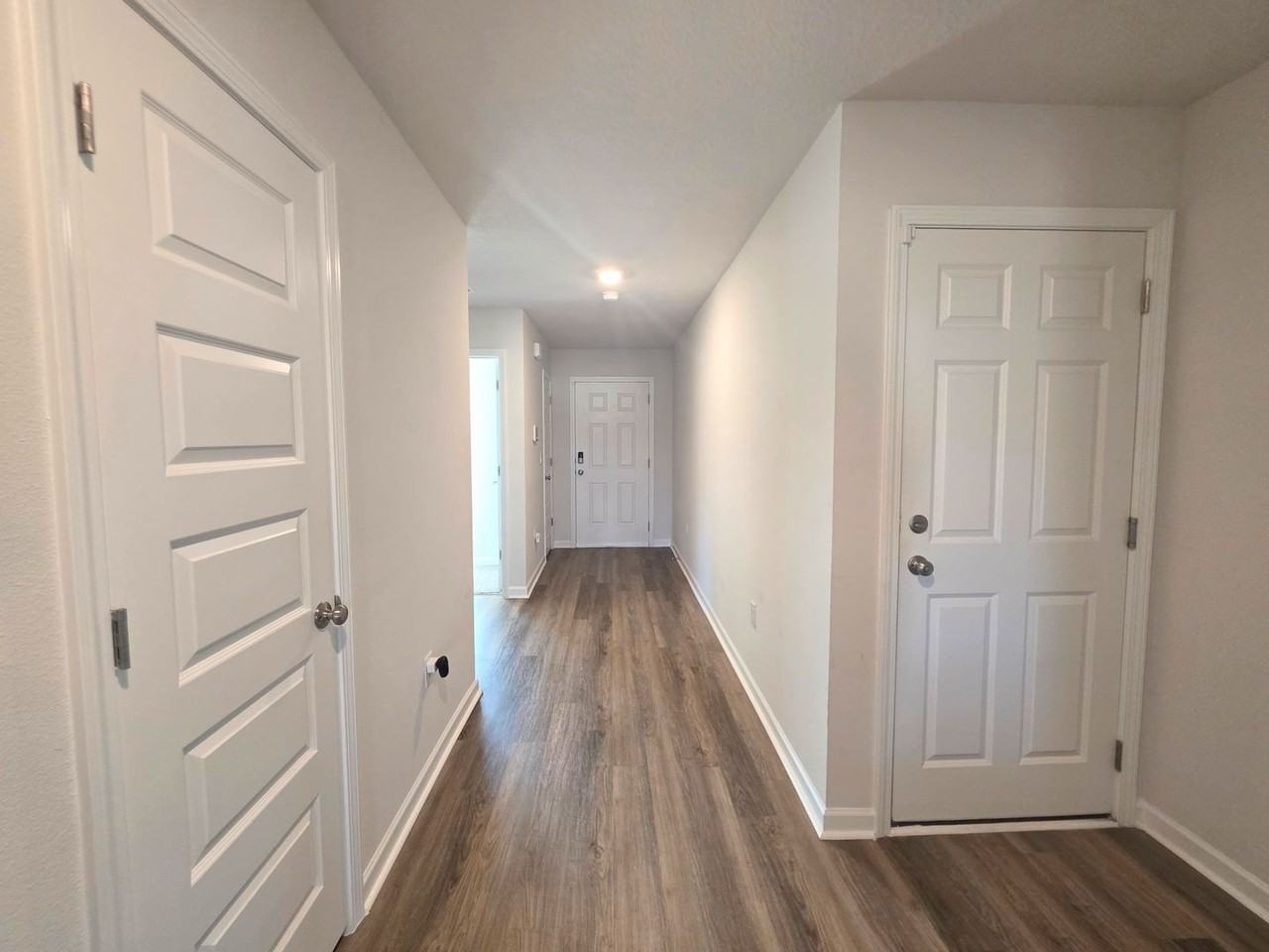 5581 Silverbell Dr - Photo 2 of 36
