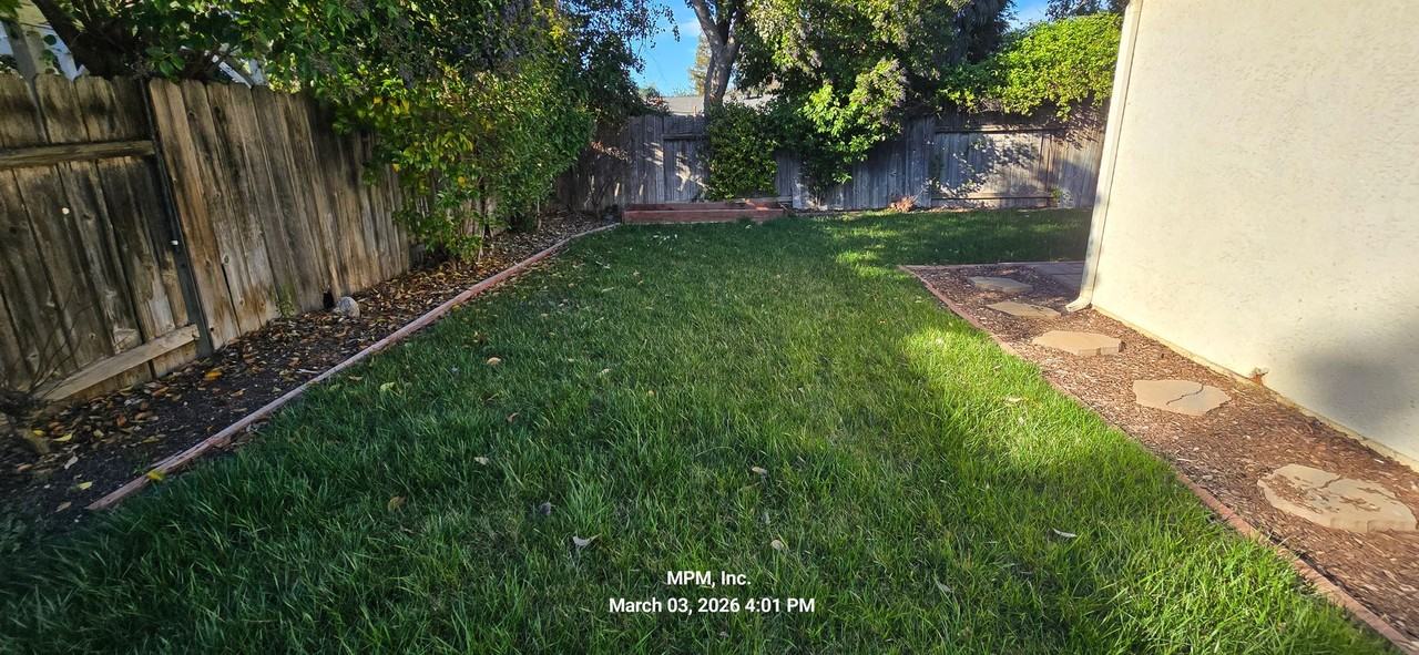 915 Moran Ct - Photo 4 of 30