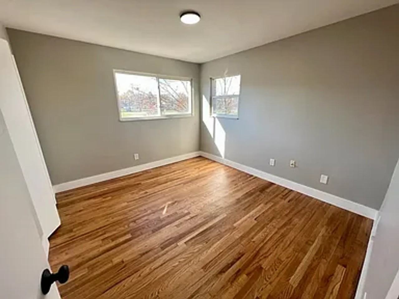 836 #10 - Photo 3 of 19