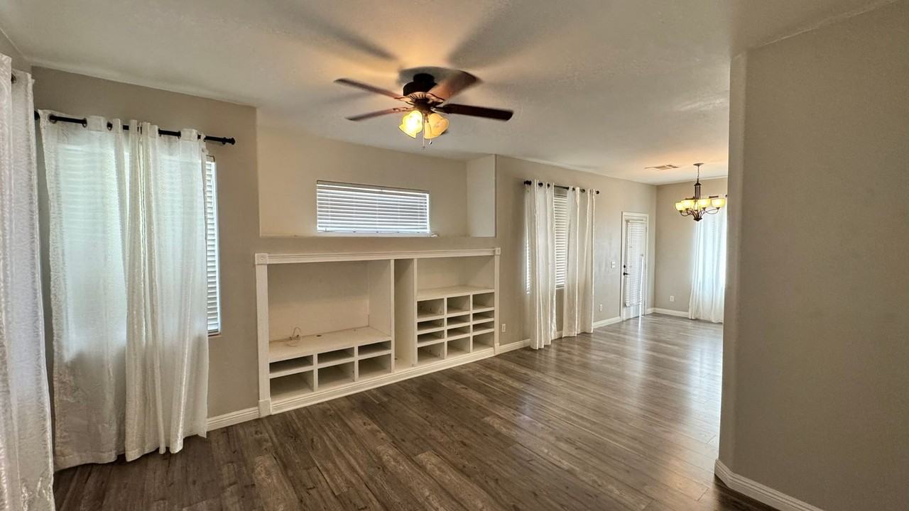 3752 Perugia Ct - Photo 6 of 31