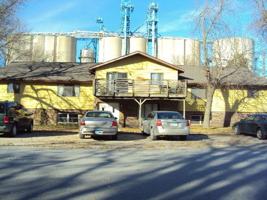 featured image of 606 Cedar St