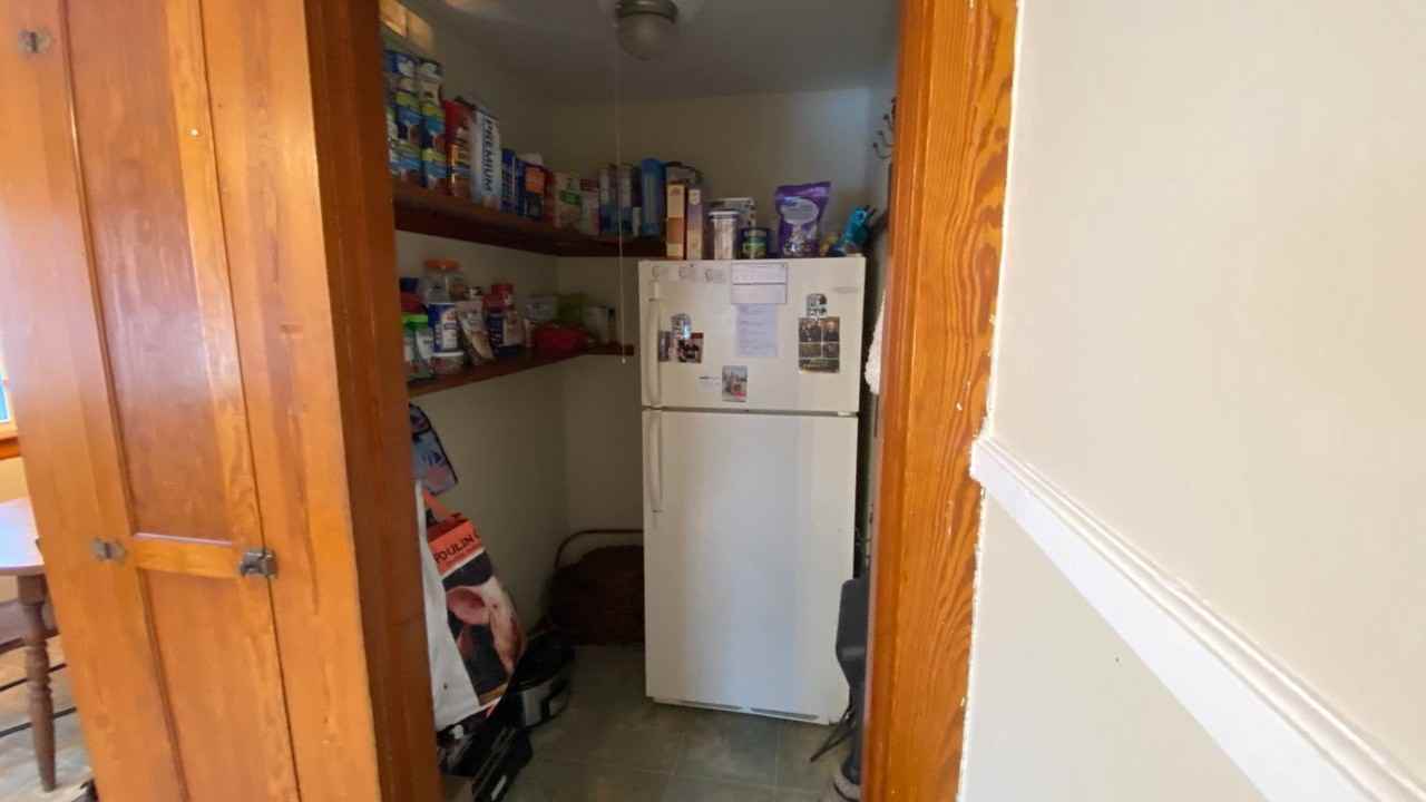 32 Florence St - Photo 5 of 21