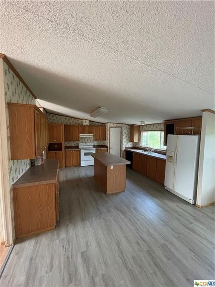 1201 Island Vw - Photo 7 of 21