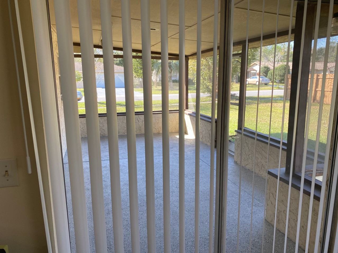 8133 Troxler Dr - Photo 4 of 25