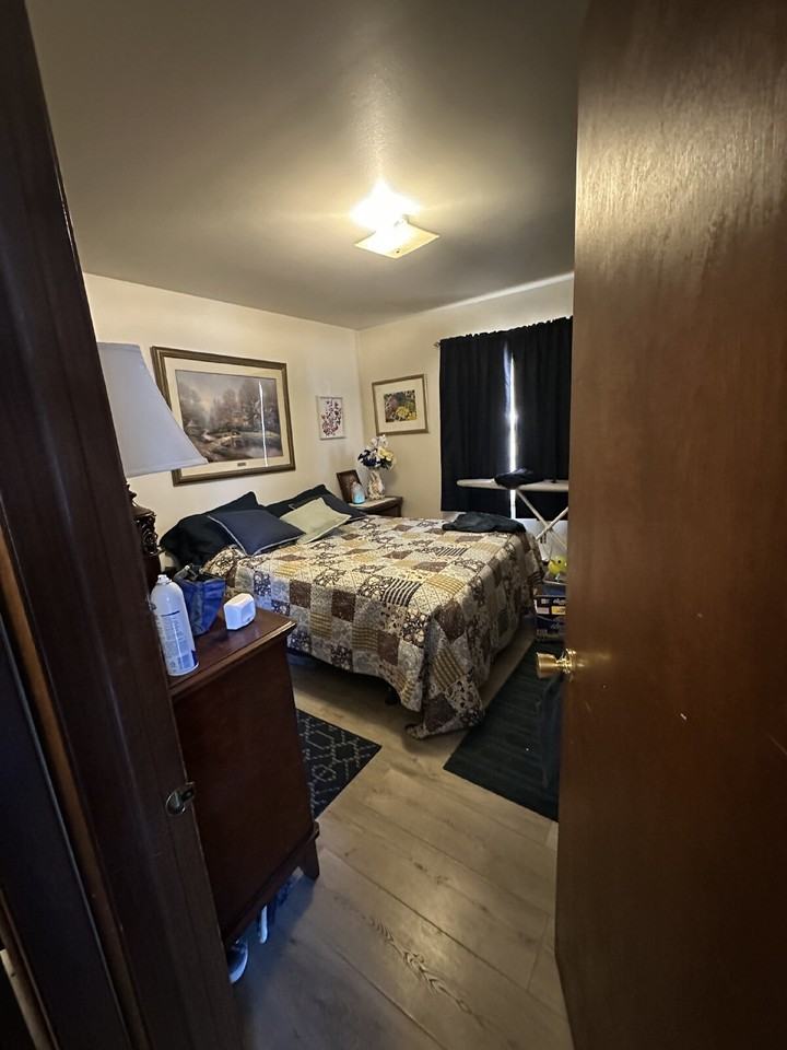 609 Mount Nemo Ave Apt 3 - Photo 5 of 6