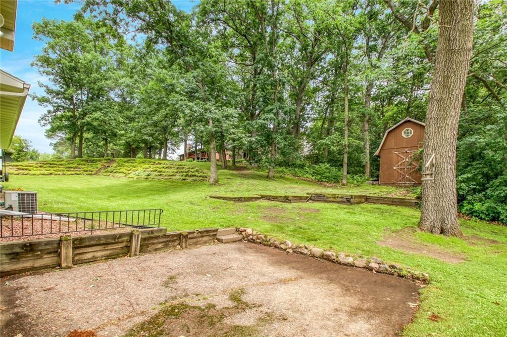 1151 Primrose Ln - Photo 5 of 29