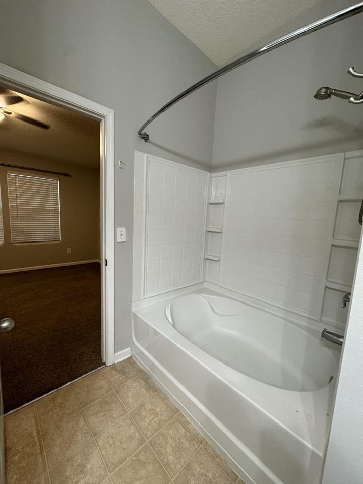 13321 Low Tide Way - Photo 5 of 19