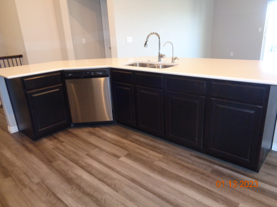 11128 Tiffin Dr - Photo 7 of 31