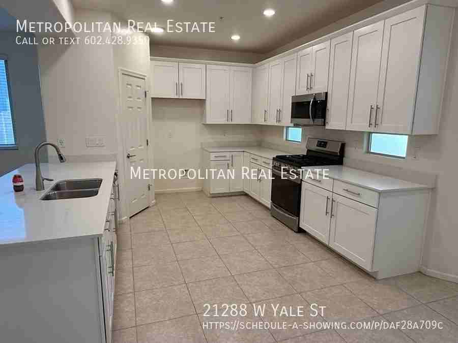 21288 W Yale St - Photo 6 of 19