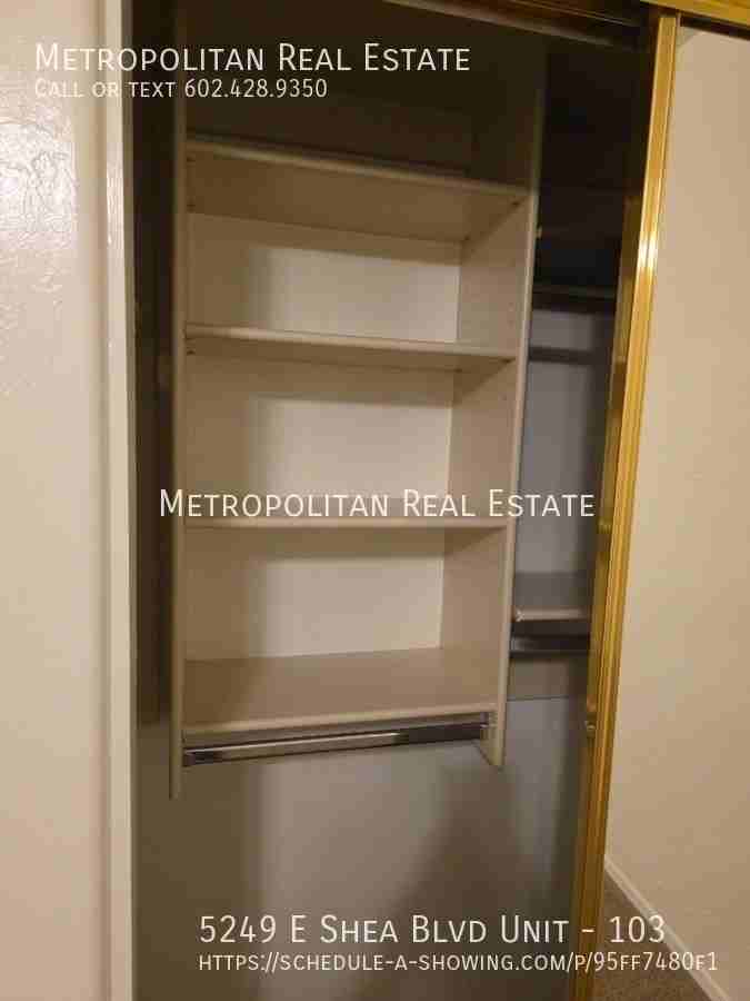 5249 E Shea Blvd #103 - Photo 6 of 22