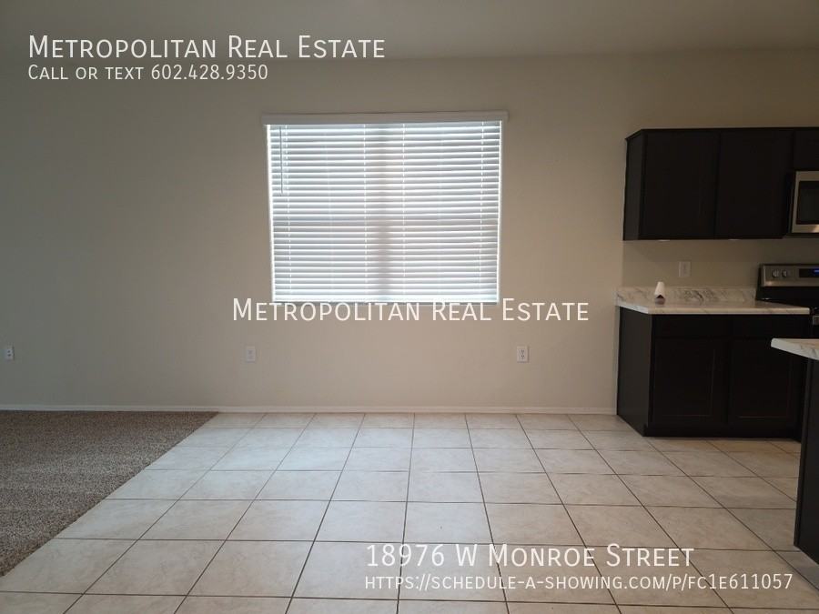 18976 W Monroe St - Photo 3 of 18