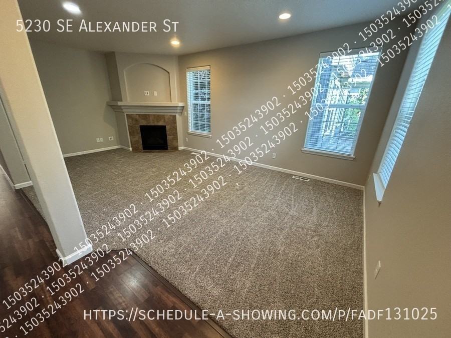 5230 Se Alexander St - Photo 4 of 41