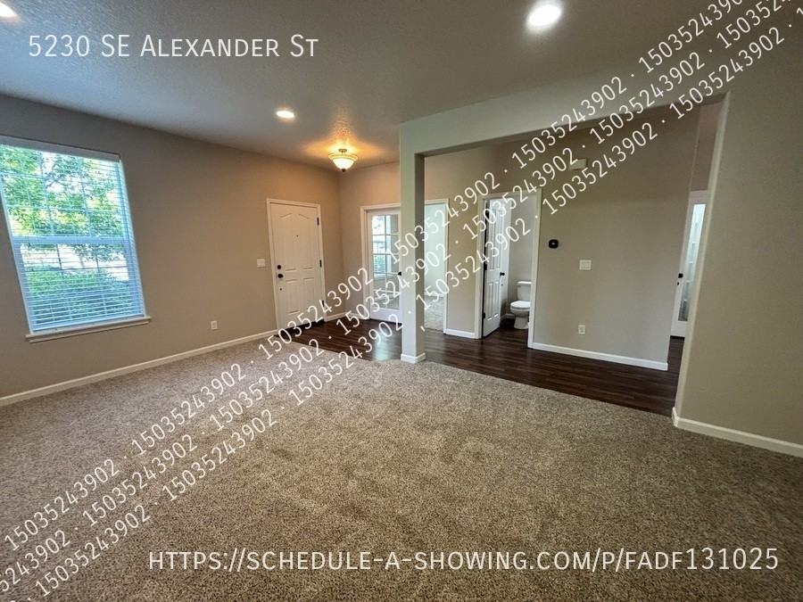 5230 Se Alexander St - Photo 6 of 41