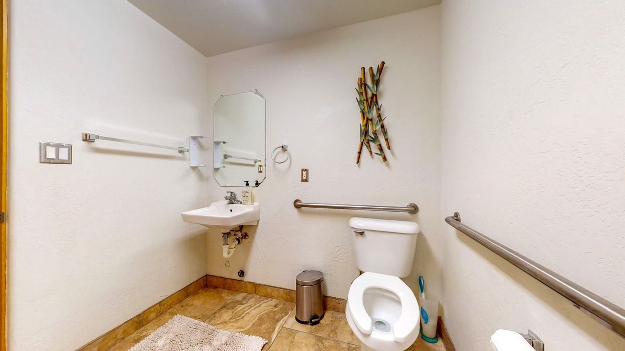 218 Cynthia Loop Nw #C - Photo 7 of 50