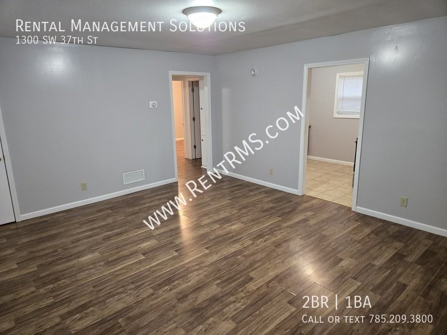 1300 Sw 37th St - Photo 3 of 15