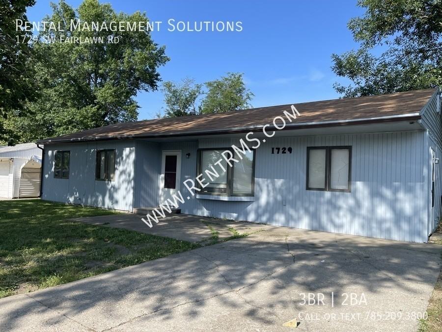 1729 Sw Fairlawn Rd - Photo 2 of 23