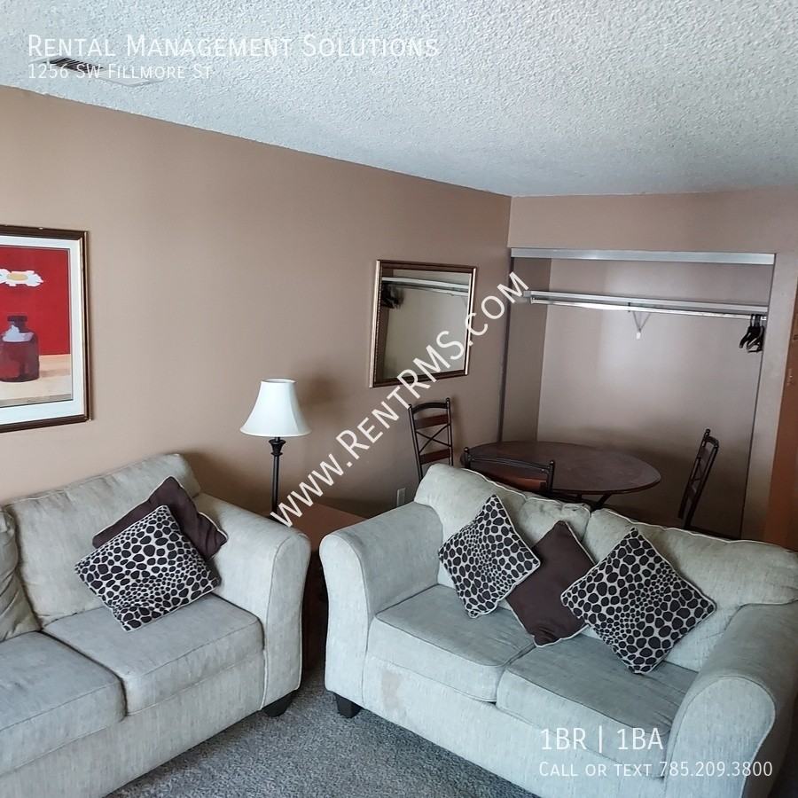 1256 Sw Fillmore St #24 - Photo 3 of 12