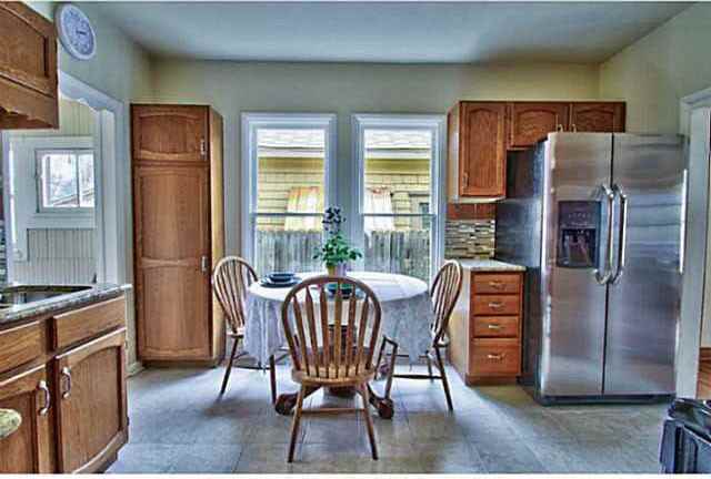 21 N Walnut St - Photo 2 of 13
