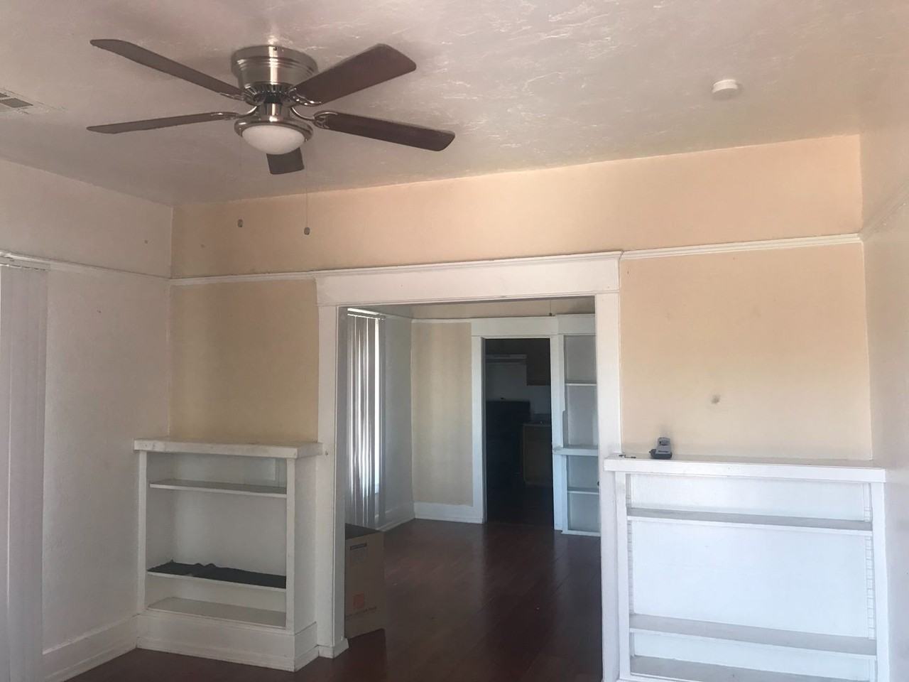 318 N 12th St #2 - Photo 3 of 6