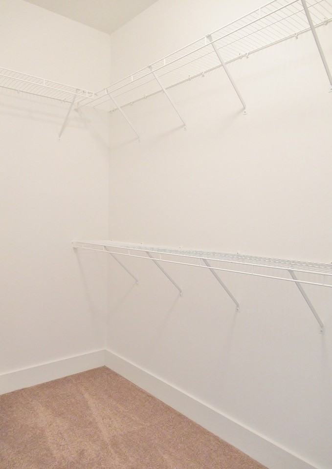 932 11th Ct - Photo 6 of 23