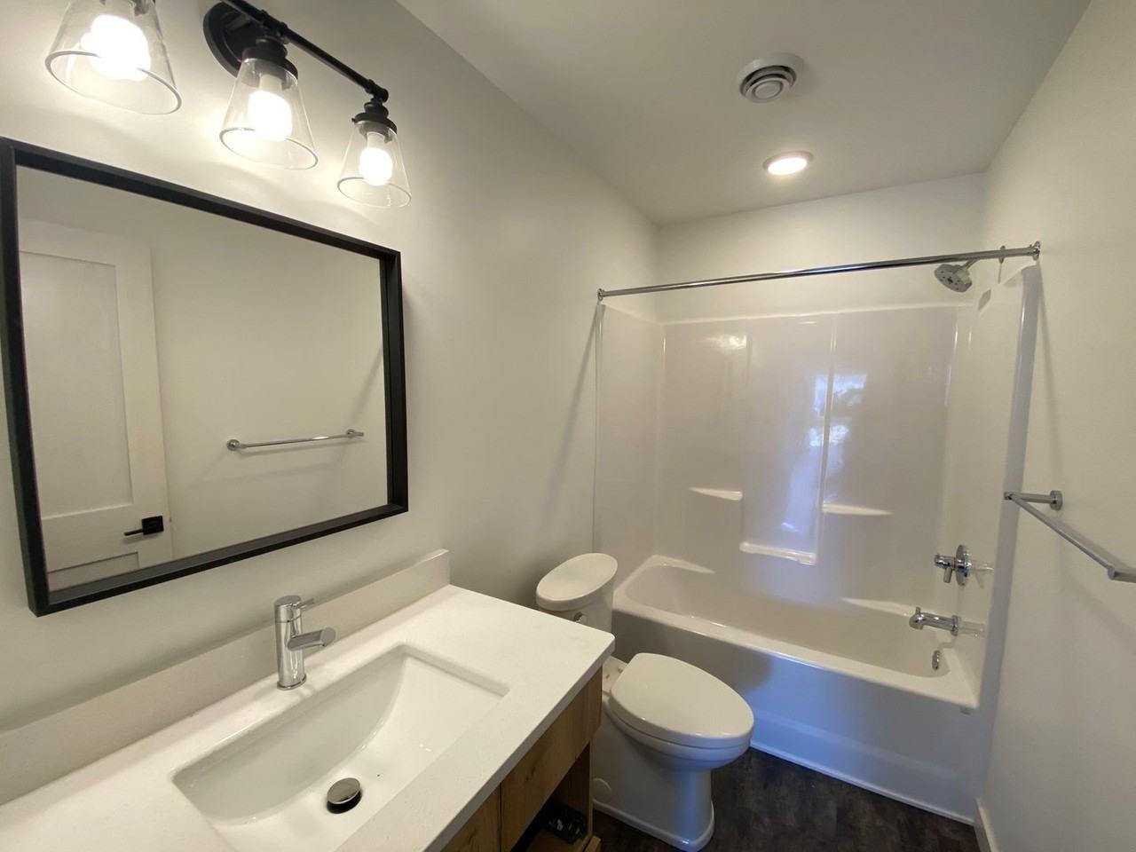 3924 Trinity Rd - Photo 3 of 23