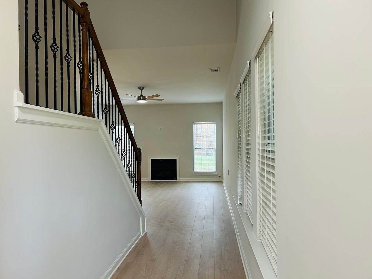 11 Rockcress Ct - Photo 2 of 26