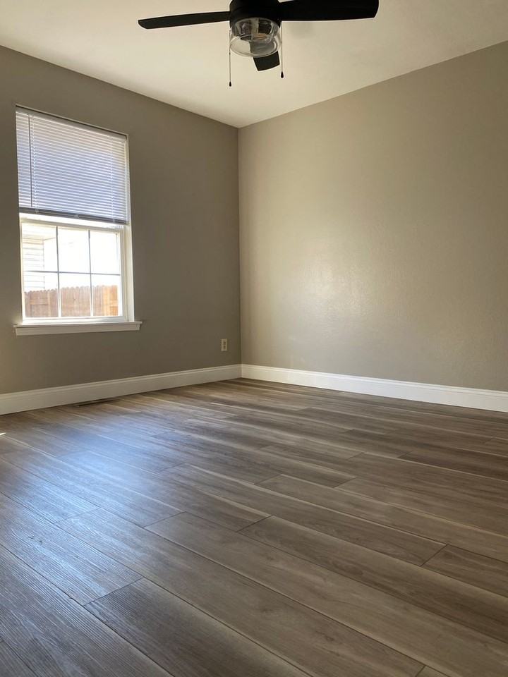 1278 S Pinhook Dr - Photo 6 of 11