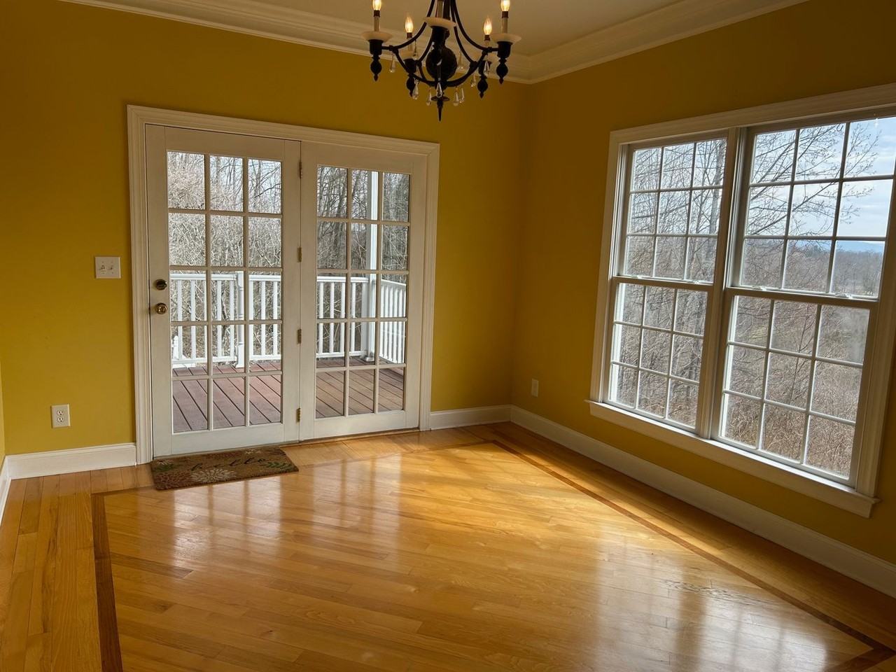 342 Bayberry Dr - Photo 2 of 19