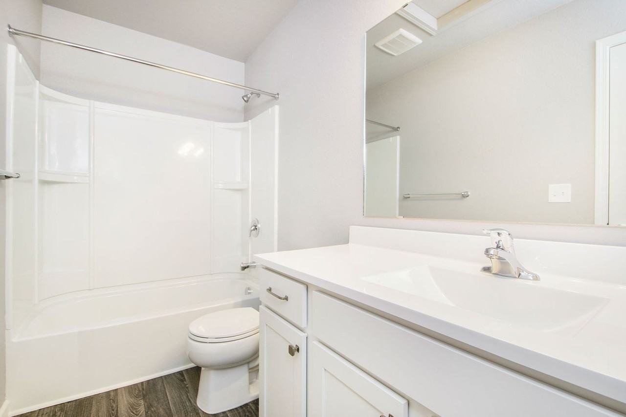 4933 Meadow Brown Dr - Photo 2 of 28