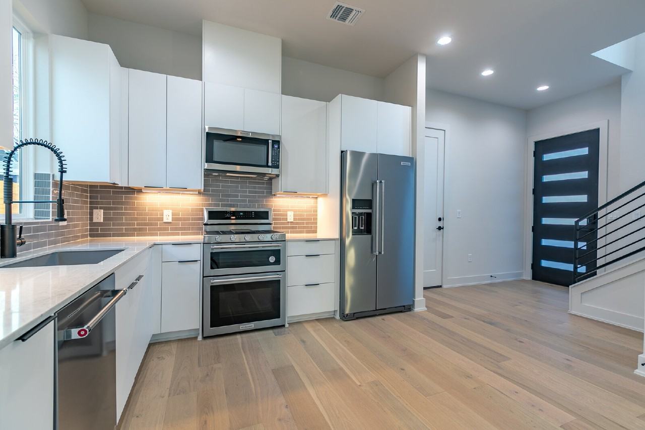 2008 Canterbury St - Photo 7 of 23