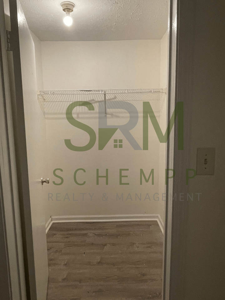 2912 Greenwood Ave - Photo 7 of 22