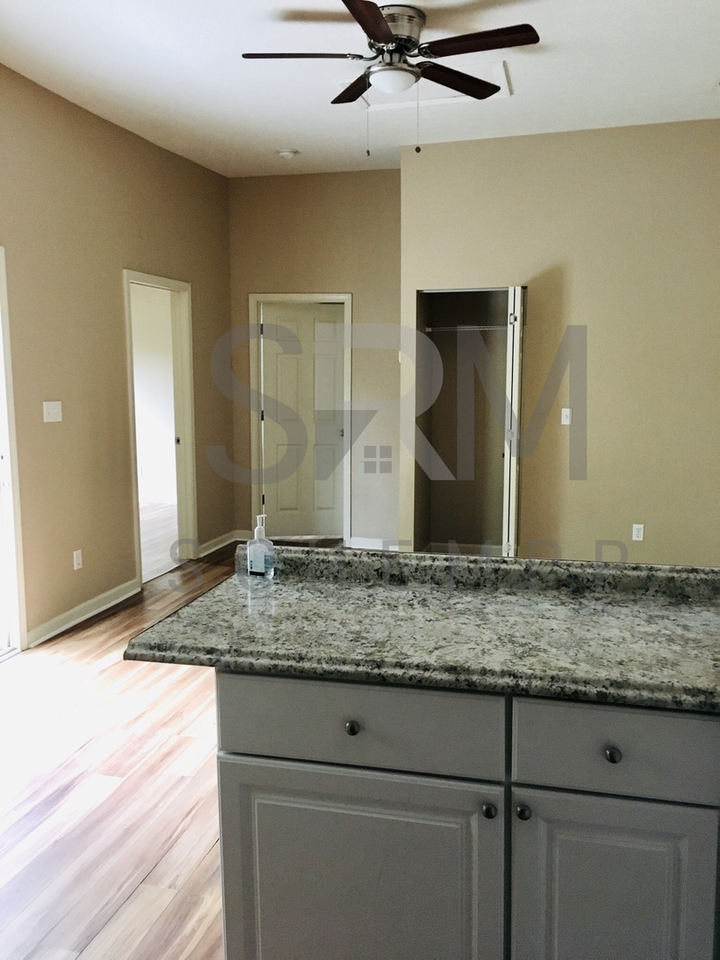 421 S 27th St - Photo 7 of 13