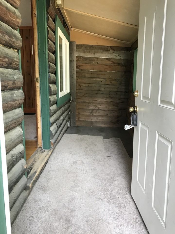 326 W 4th Ave - Photo 4 of 19