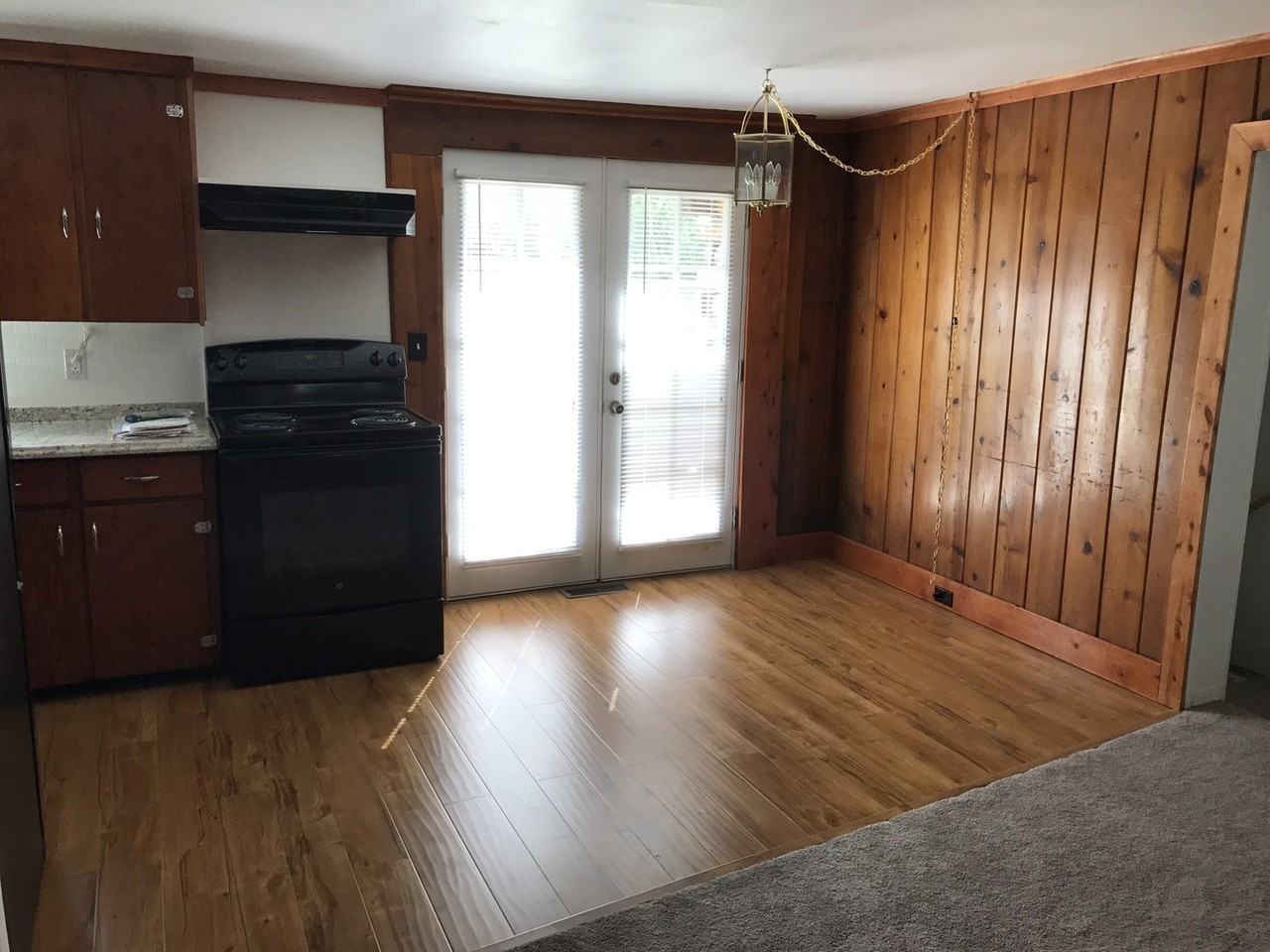 326 W 4th Ave - Photo 7 of 19