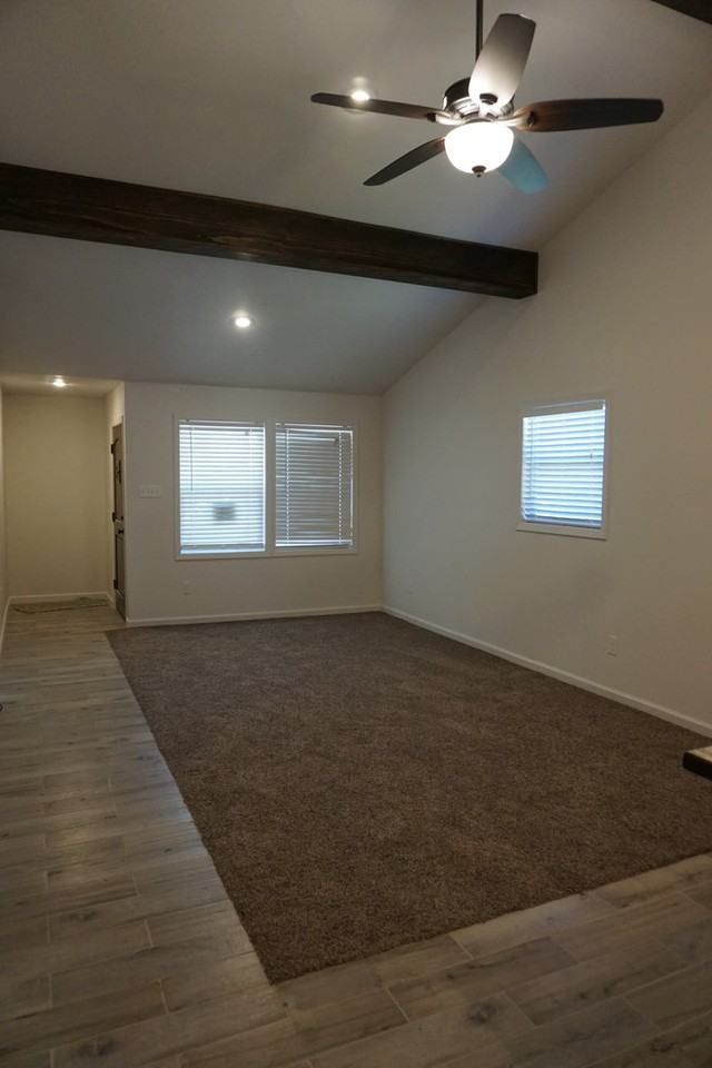 2114 24th St - Photo 2 of 13