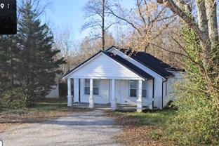 944 N Franklin Ave - Photo 1 of 1