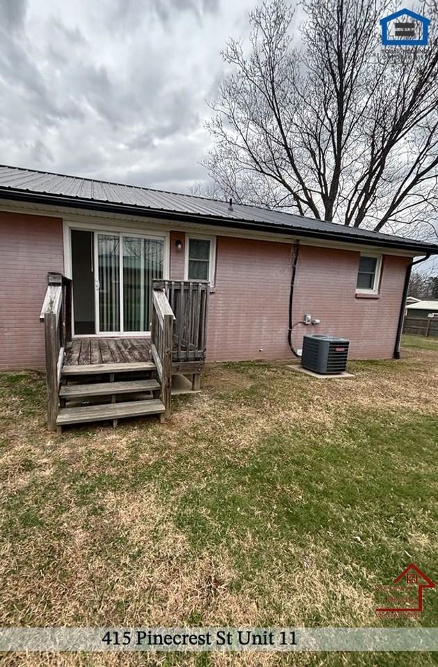 415 Pinecrest St #11 - Photo 2 of 49