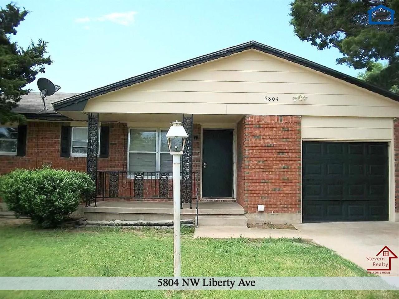 5804 Nw Liberty Ave - Photo 2 of 20