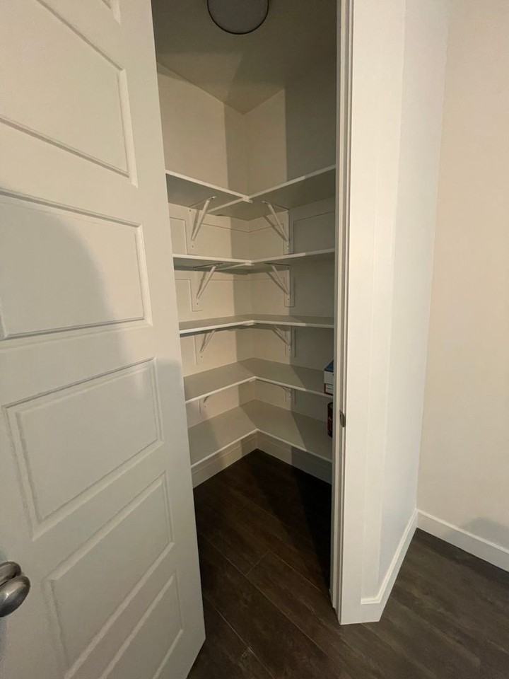 4380 W Bergen Ln - Photo 4 of 42