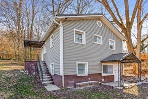 featured image of 4212 Ivy Ave